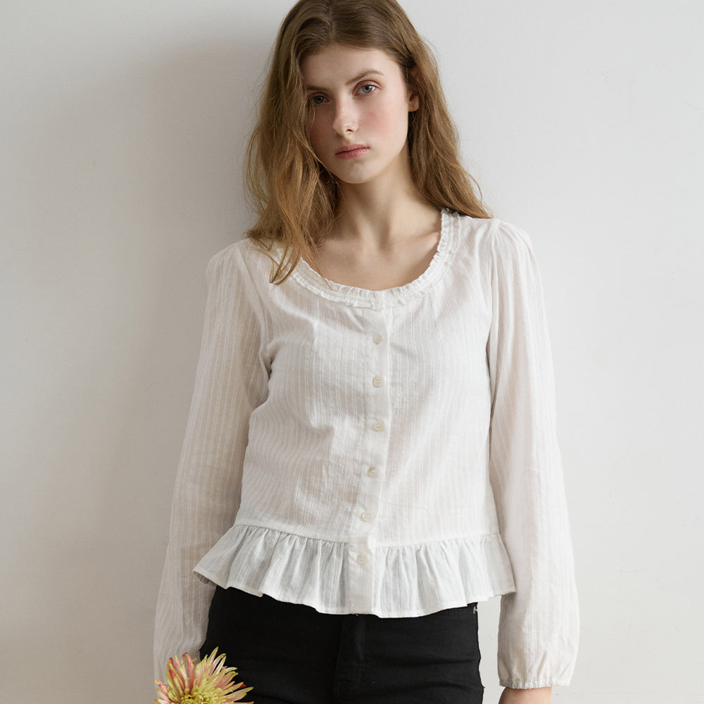 LETTER FROM MOON Not knee round neck frill blouse (ivory)
