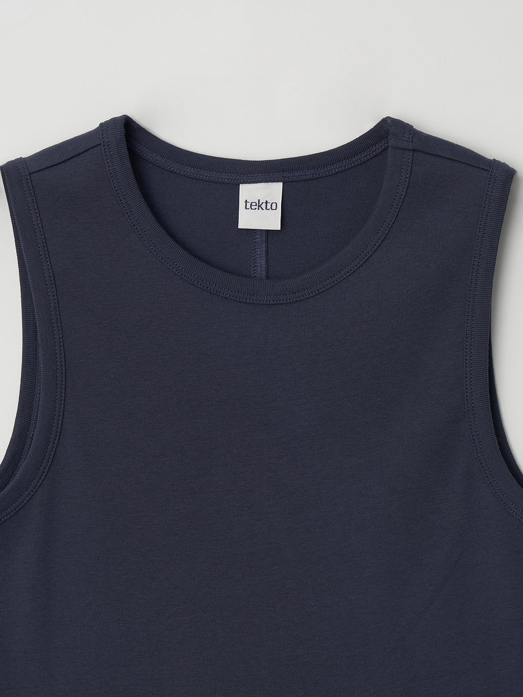 Tekto Zoe round sleeveless_navy