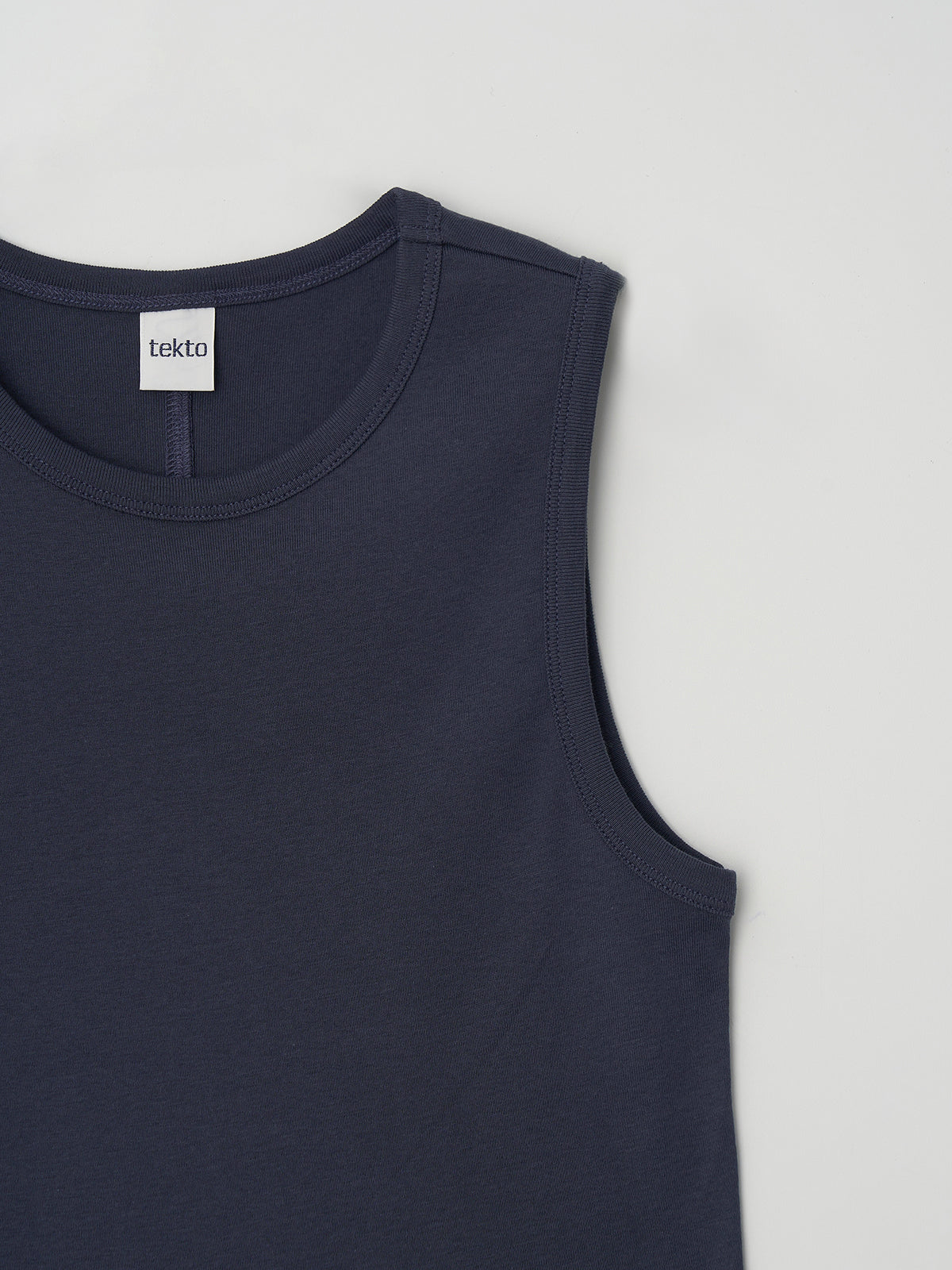 Tekto Zoe round sleeveless_navy