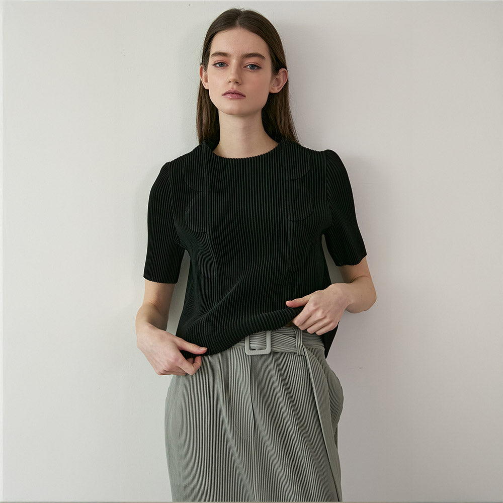 YOYOYOY Half moon short sleeve pleated blouse_2colors