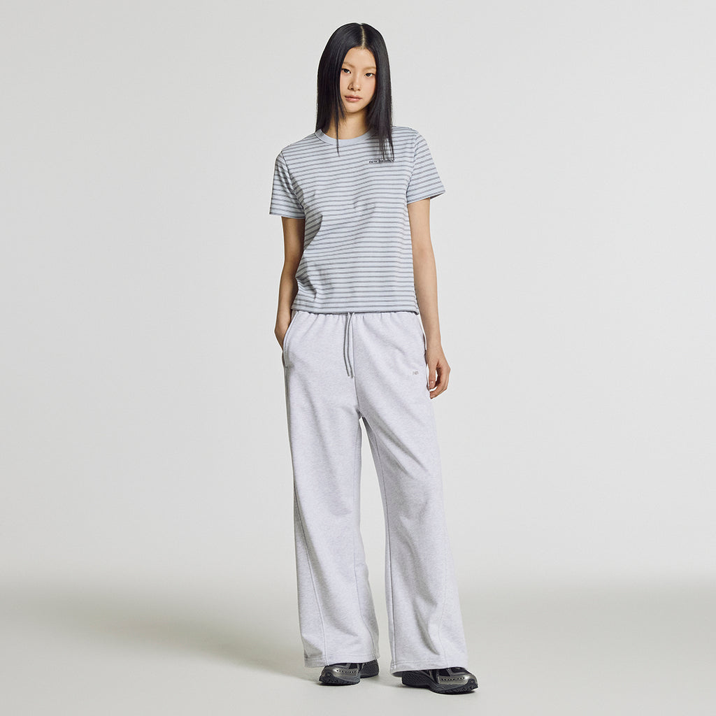 NEW BALANCE NBNEG2W422 / WOMEN Essential Basic Striped Short Sleeve T-Shirt (L/BLUE)