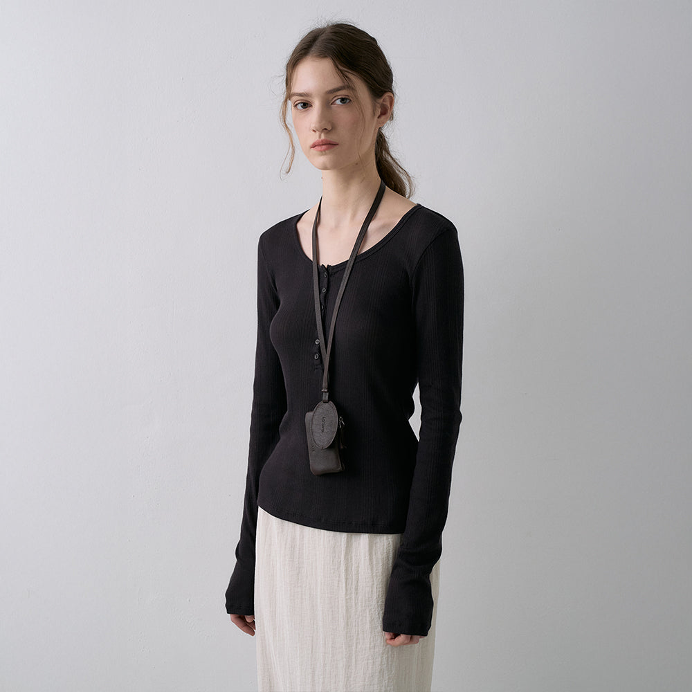 LAMEREI [5th ​​reorder]Button U-Neck T-Shirt[LMBFSPTT613]-4color