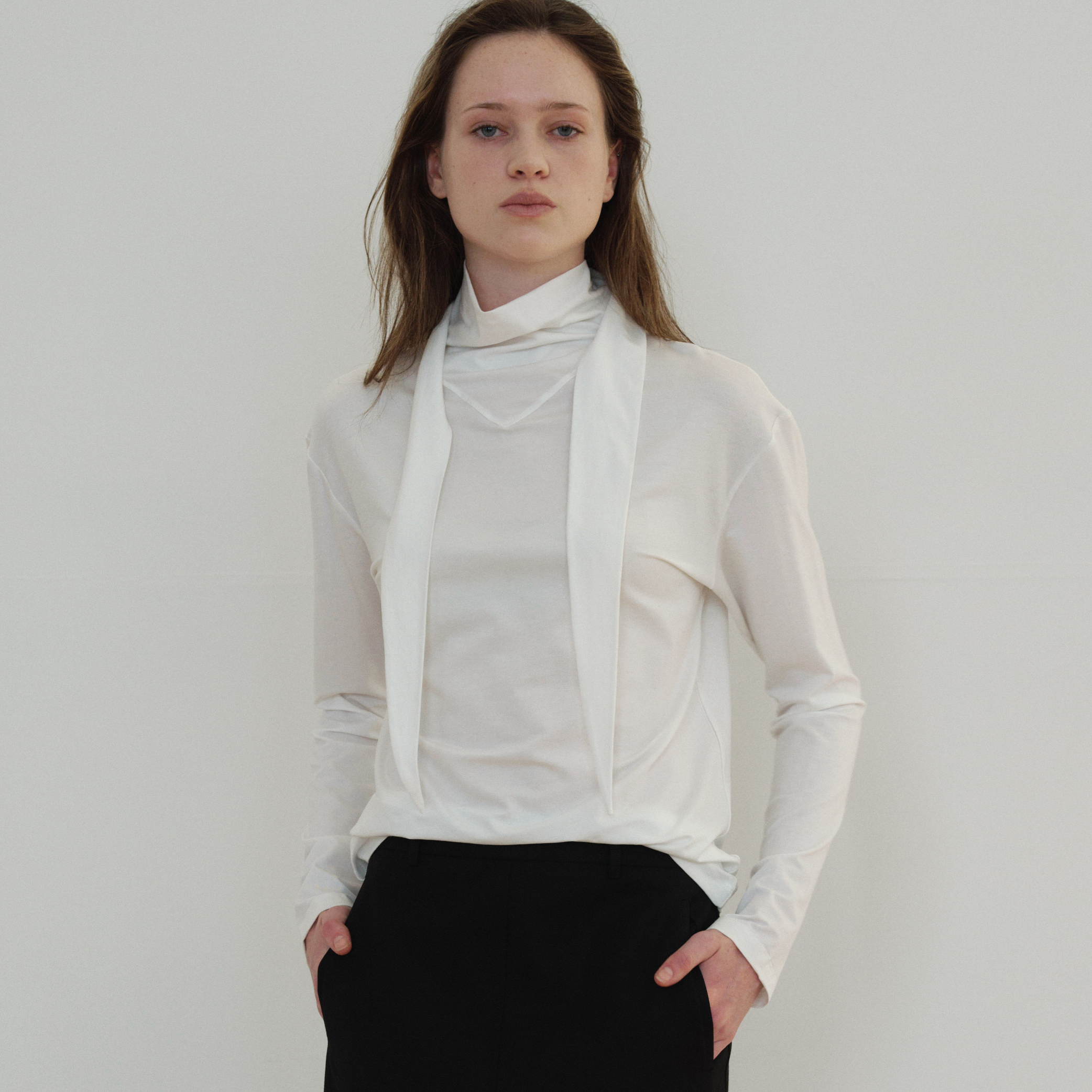 ARTTO Tie T-Shirt_Ivory