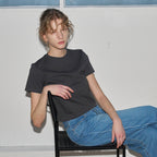 108POUND Base Crop Tee_Charcoal