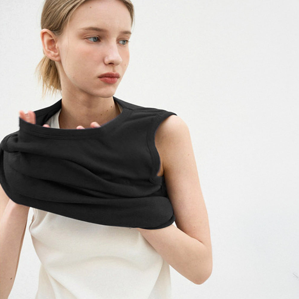 OFF AND AWAY Easy embroidery sleeveless top_black