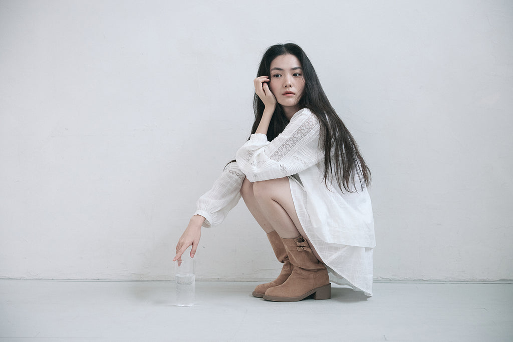 YOONSEUL [2nd reorder] Mond lace blouse