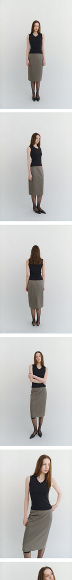 DERS [2nd] Uma 90s V-neck sleeveless - Black