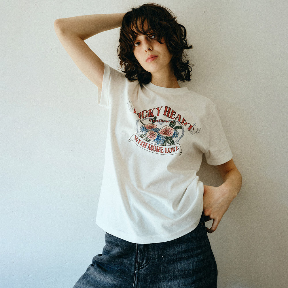 AaU [Same-day shipping] Vintage Rose Short Sleeve Tee_White
