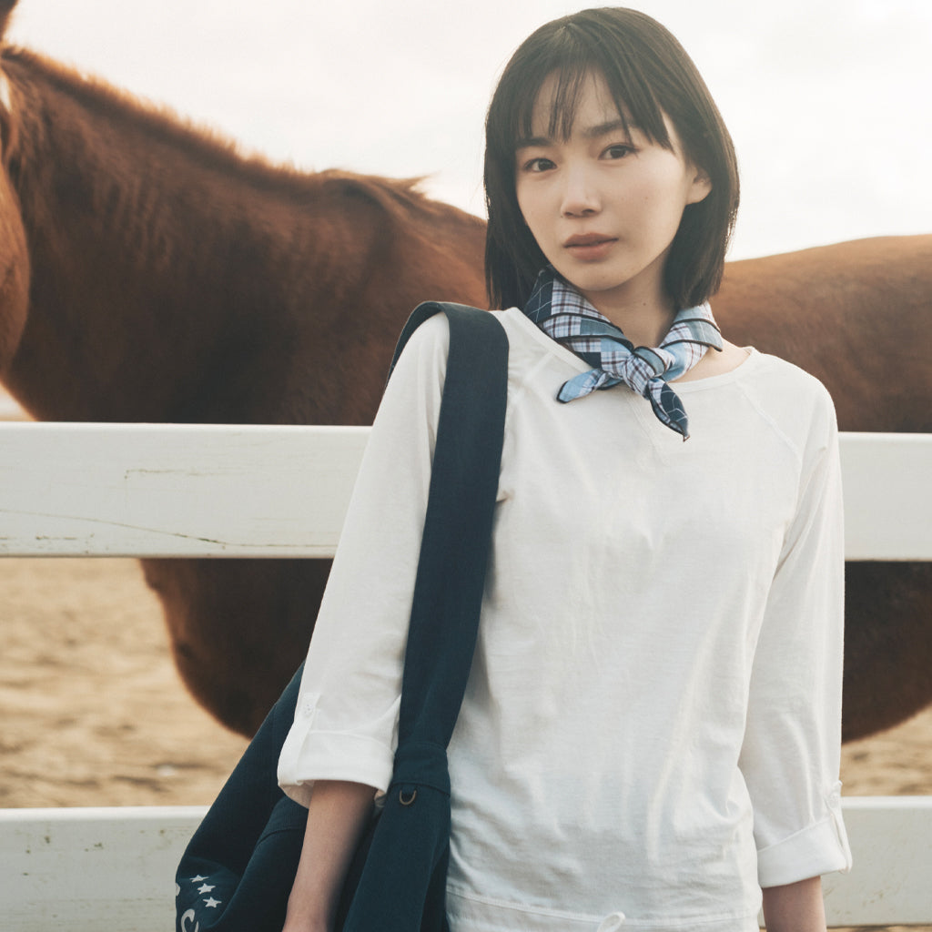 OHESHIO ROLL-UP DOT LABEL TEE, IVORY