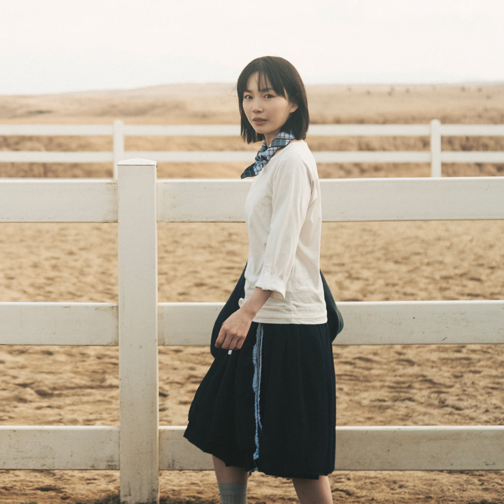 OHESHIO ROLL-UP DOT LABEL TEE, IVORY