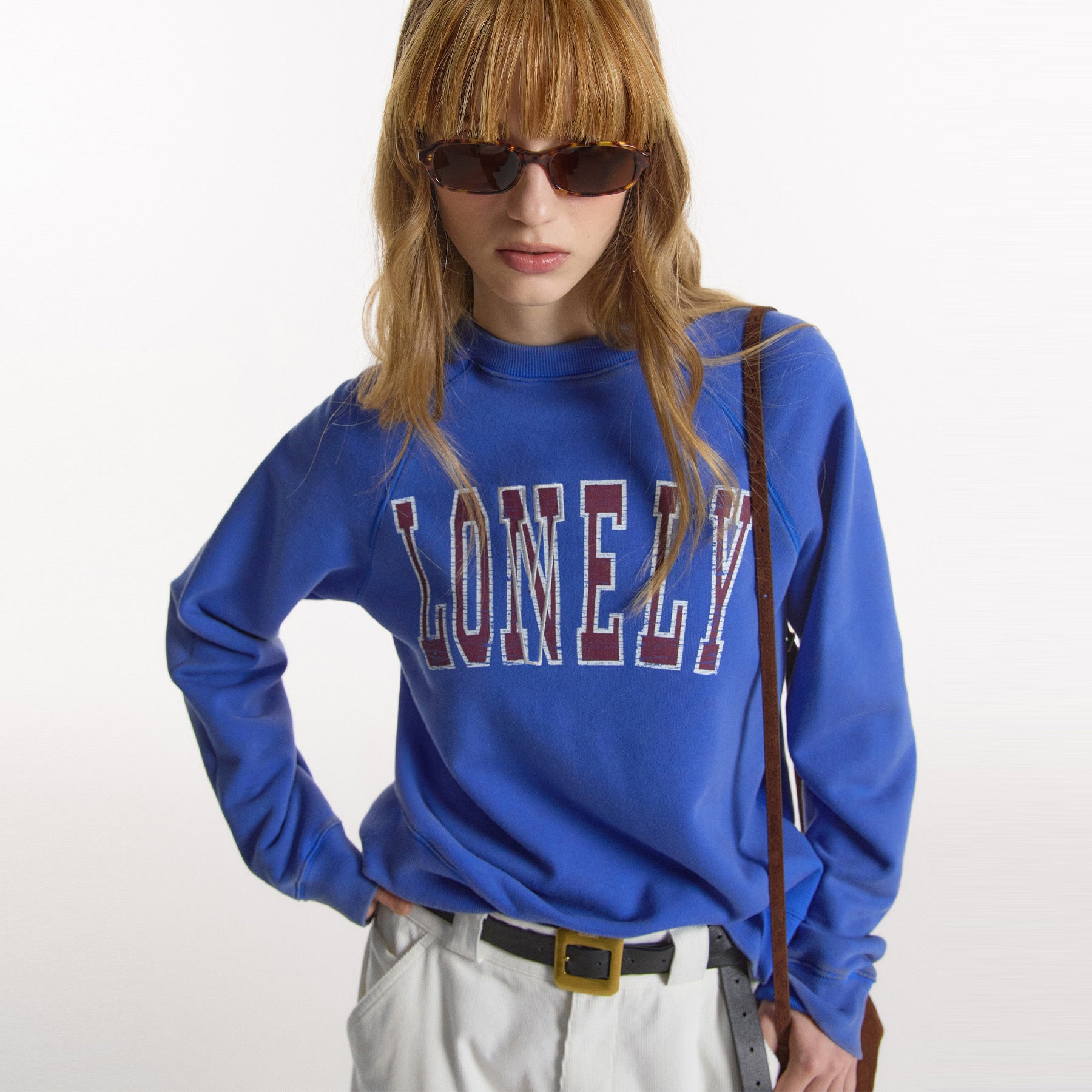 NOHANT LONELY/LOVELY 90s WASHED SWEATSHIRT BLUE
