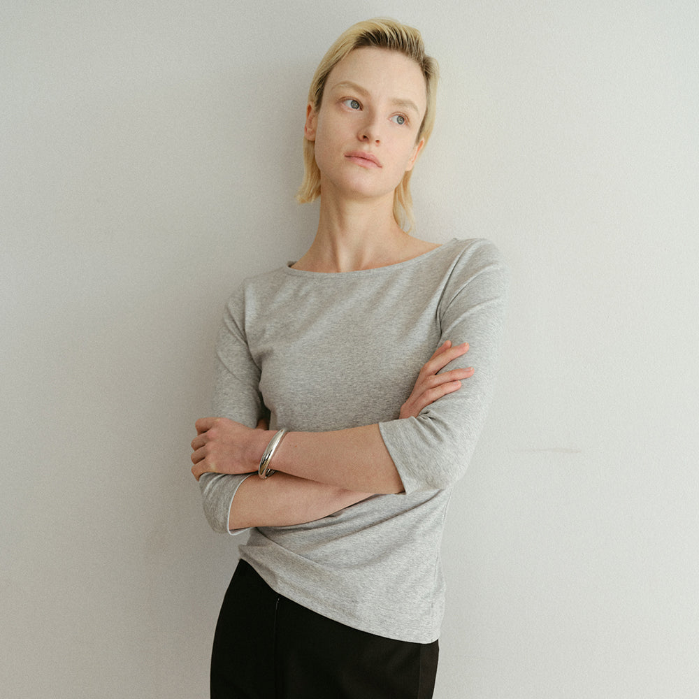 TEXT ROOM Minimal Boat Neck T-shirts_Grey