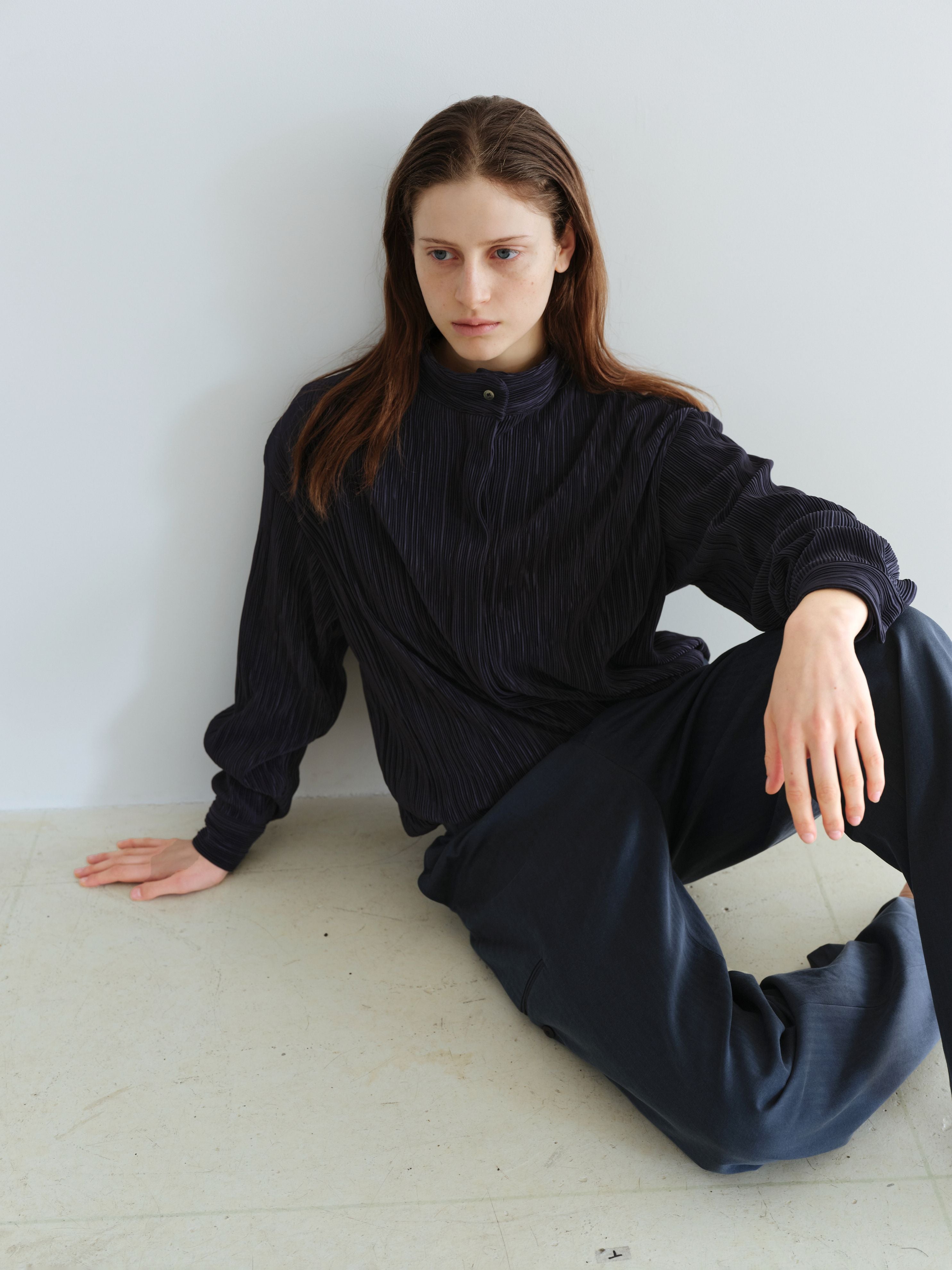 AUBOUR [2nd restock] pleats string blouse (navy)