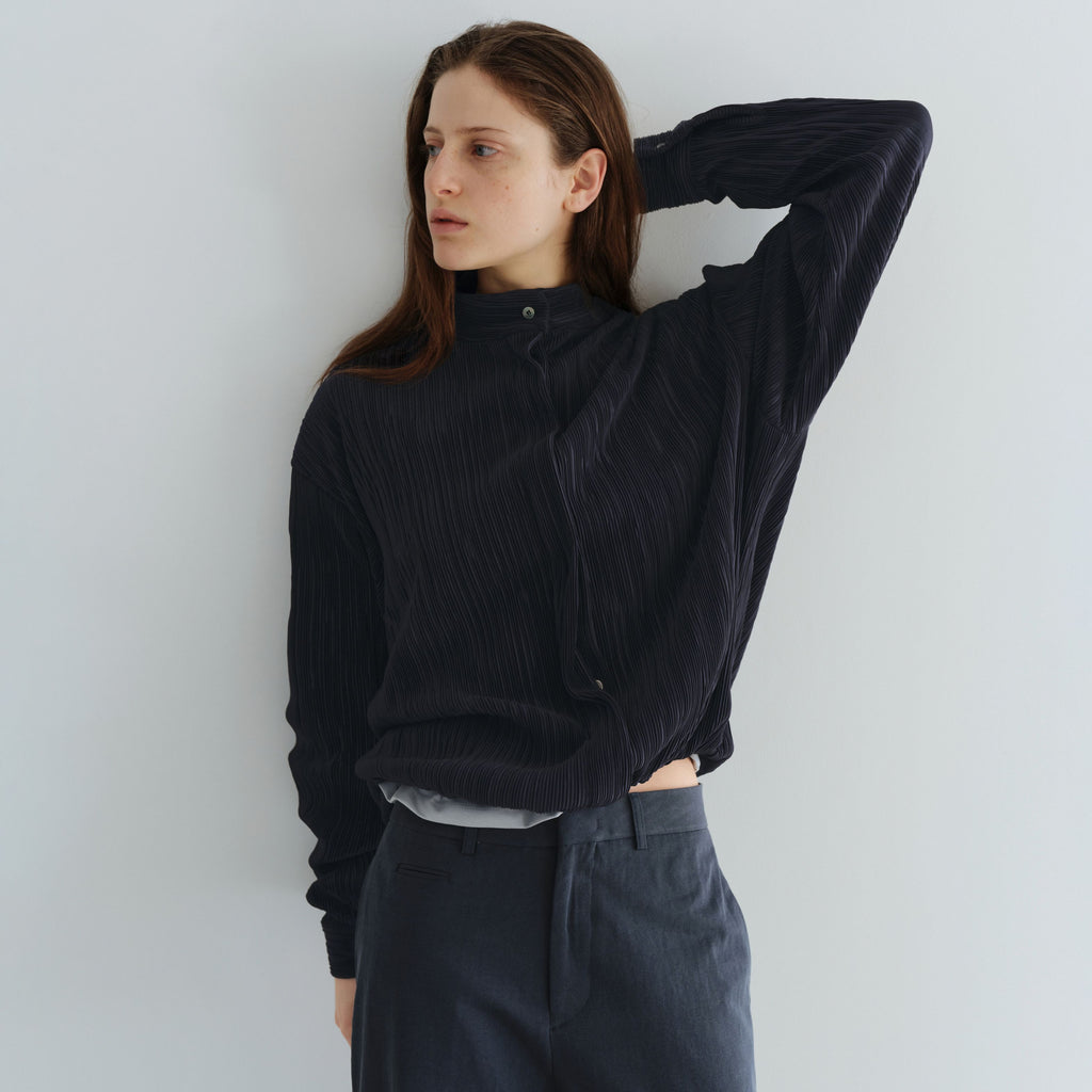 AUBOUR [2nd restock] pleats string blouse (navy)