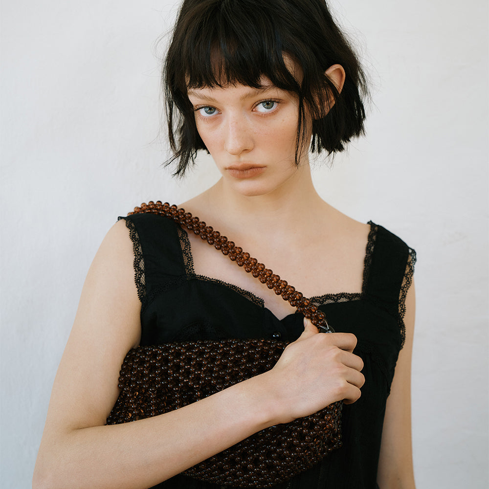 GREENBUTTER Lace Pintuck Sleeveless Blouse (Black)