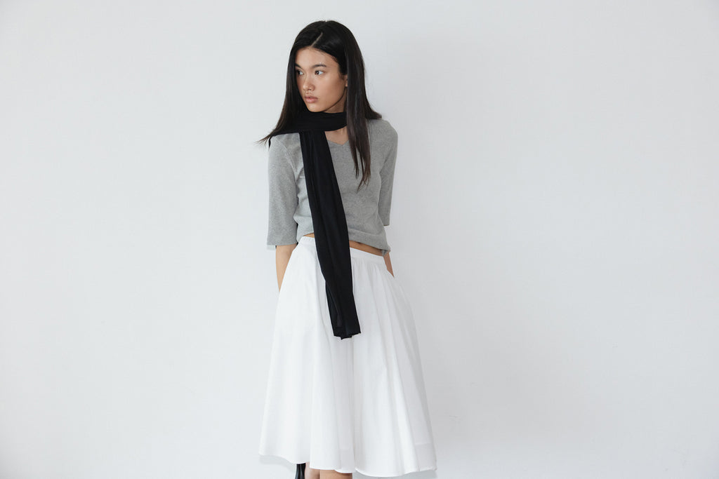 NCSSRY Essential V-Neck Top (Melange Grey)