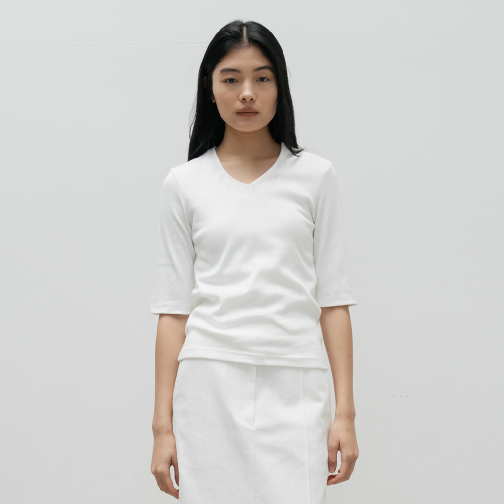 NCSSRY Essential V-Neck Top (White)