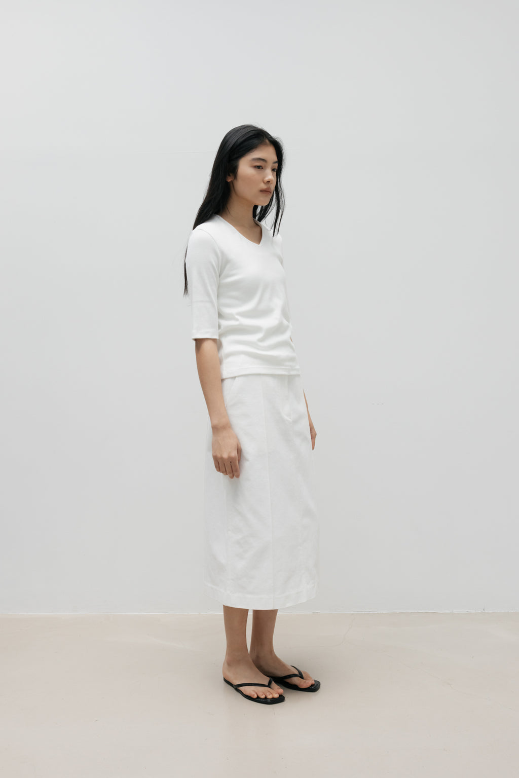 NCSSRY Essential V-Neck Top (White)