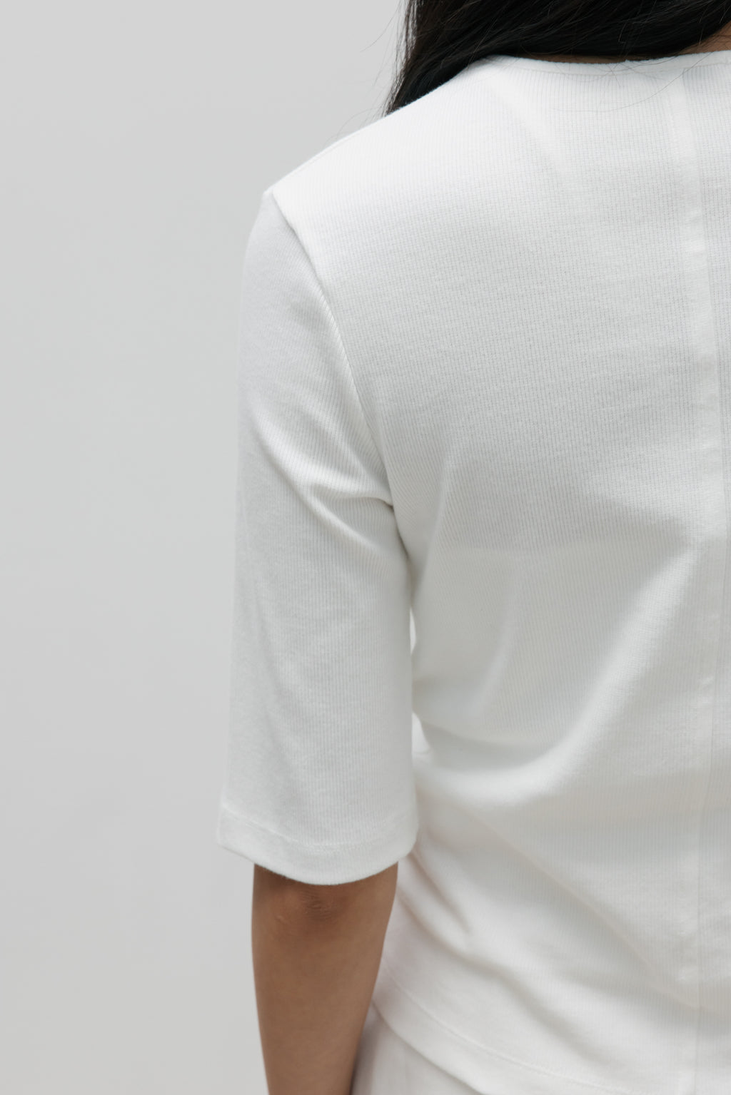 NCSSRY Essential V-Neck Top (White)