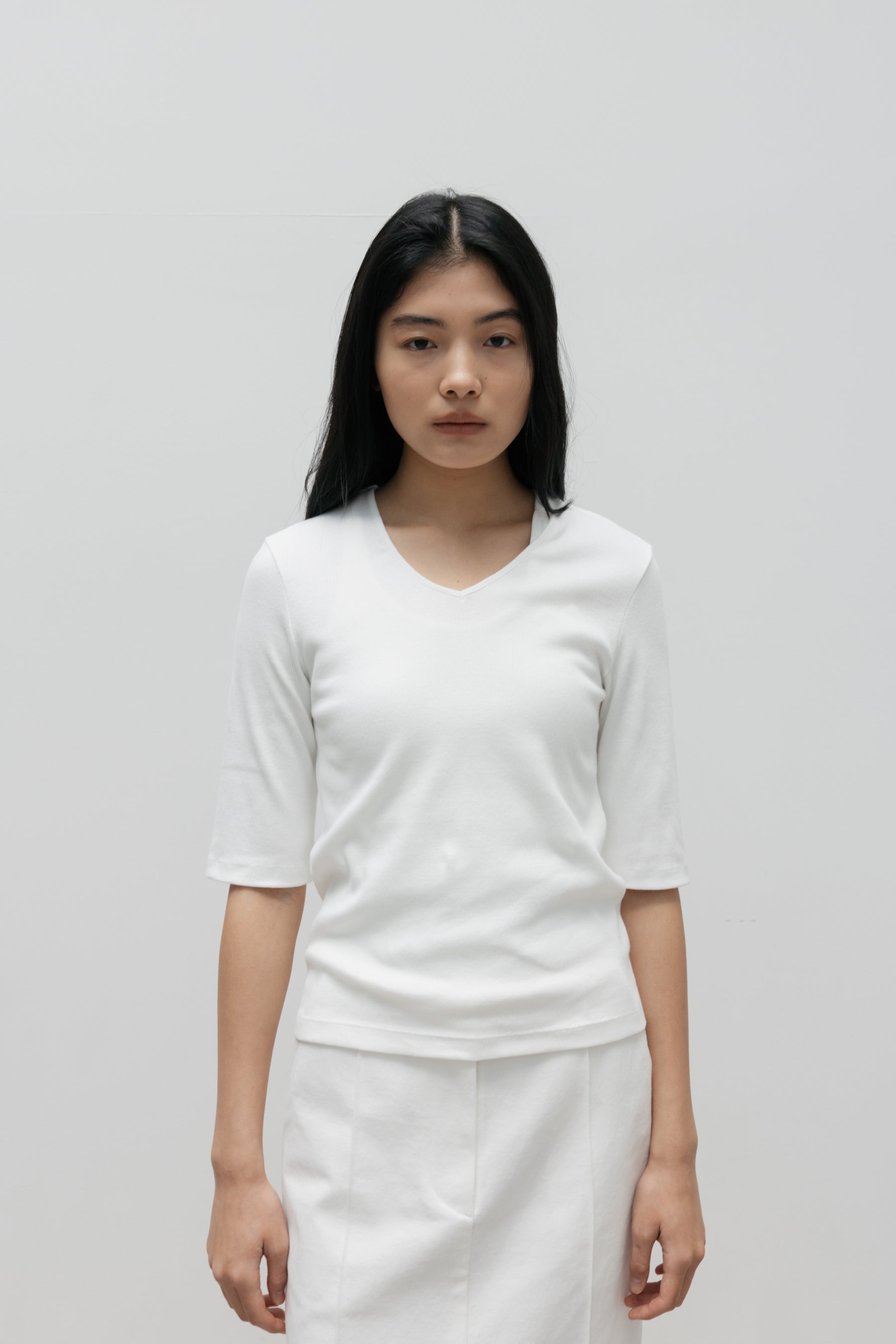 NCSSRY Essential V-Neck Top (White)