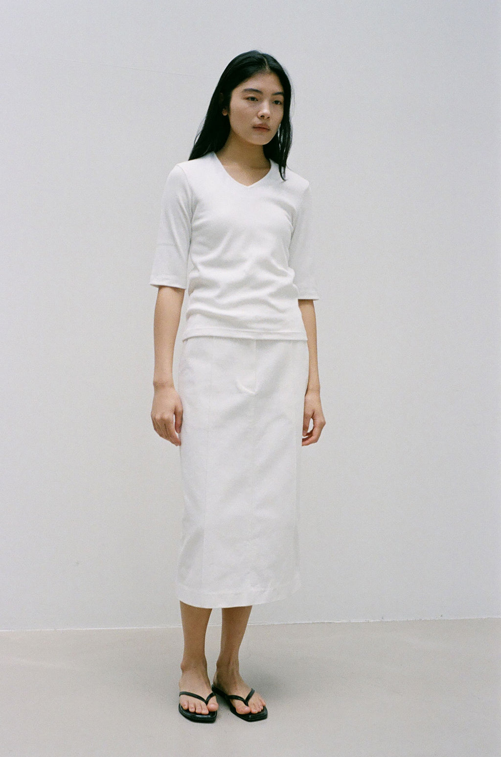 NCSSRY Essential V-Neck Top (White)