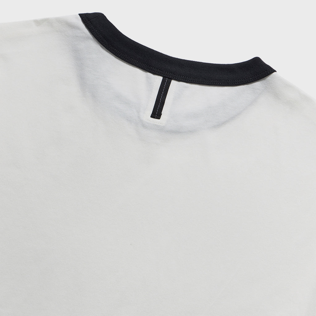 UNAFFECTED [ESSENTIAL] RINGER T-SHIRT / OFF WHITE
