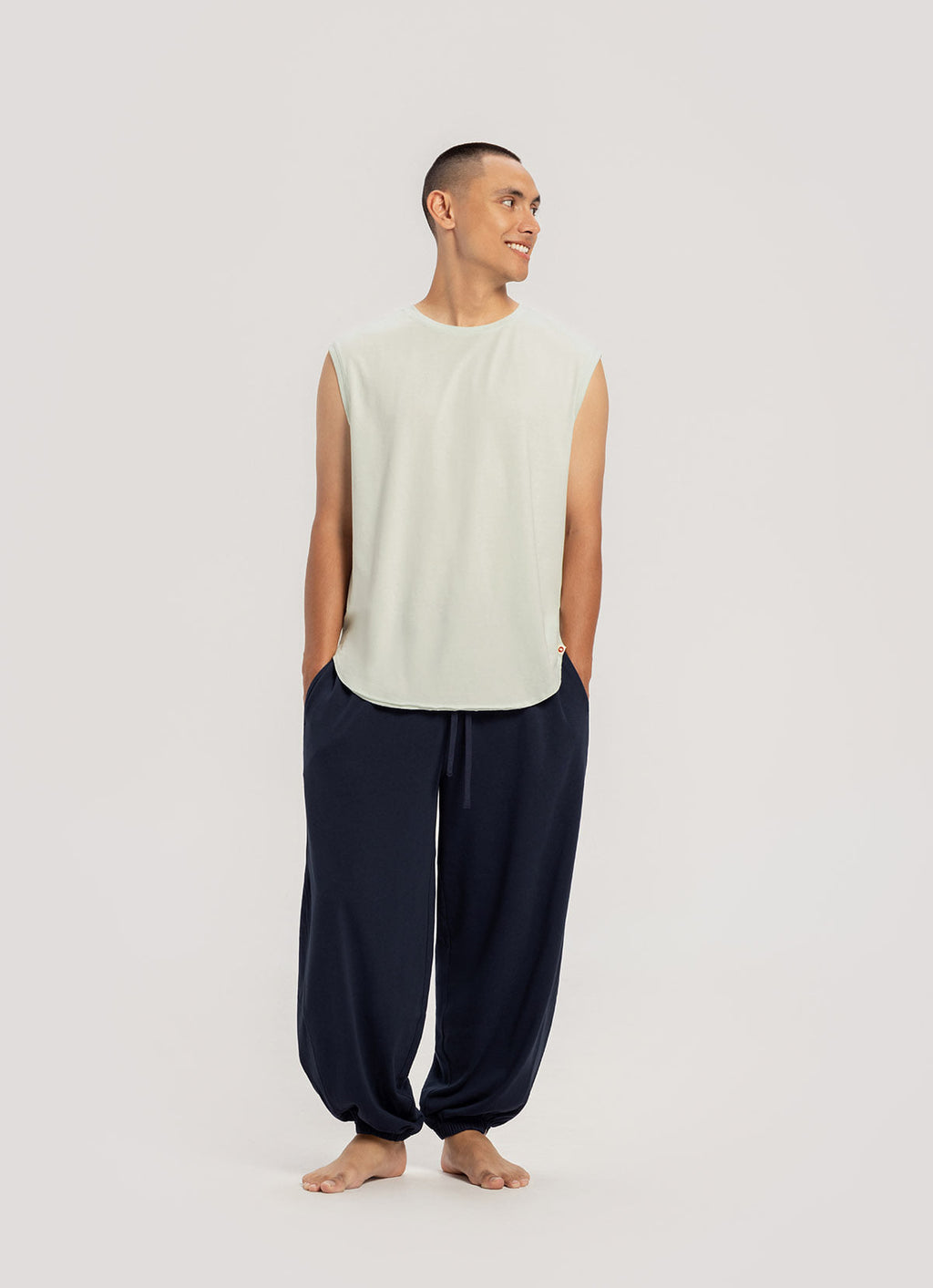 BUDHI MUDRA Simple round sleeveless (Unisex)_2 Colors