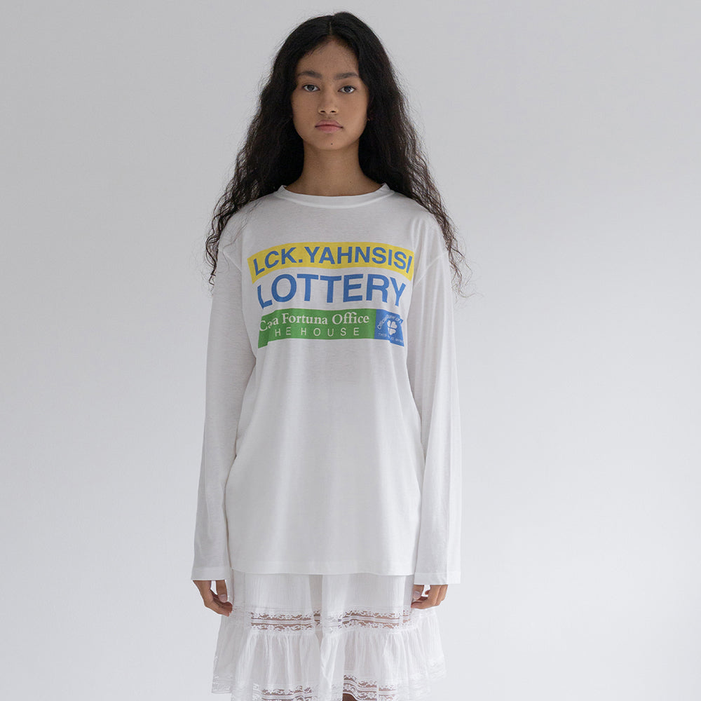 YAHNSISI Lucky Long Sleeve Tee - White
