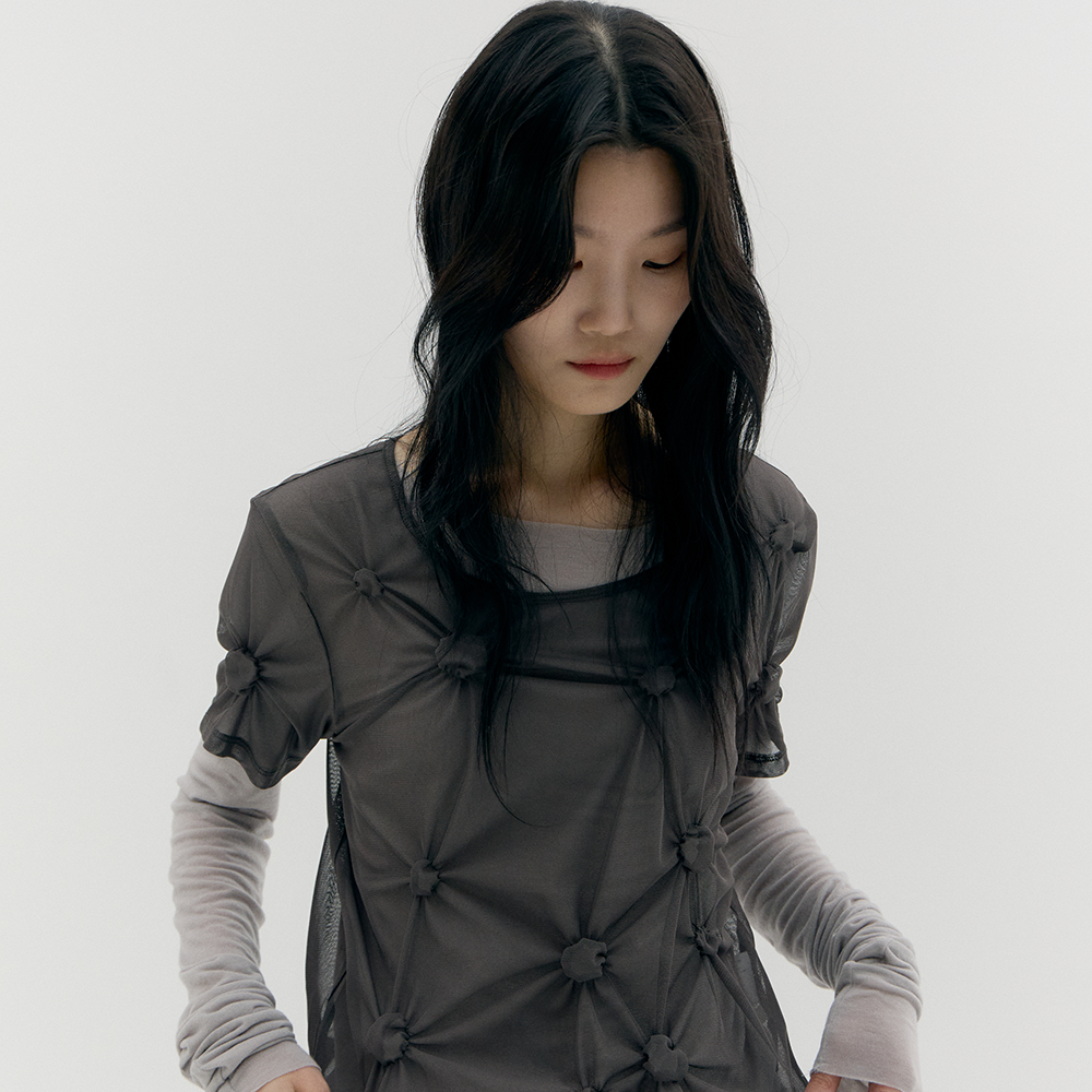 CACELE [4th REORDER] MESH DOT SHIRRED T-SHIRT, CHARCOAL
