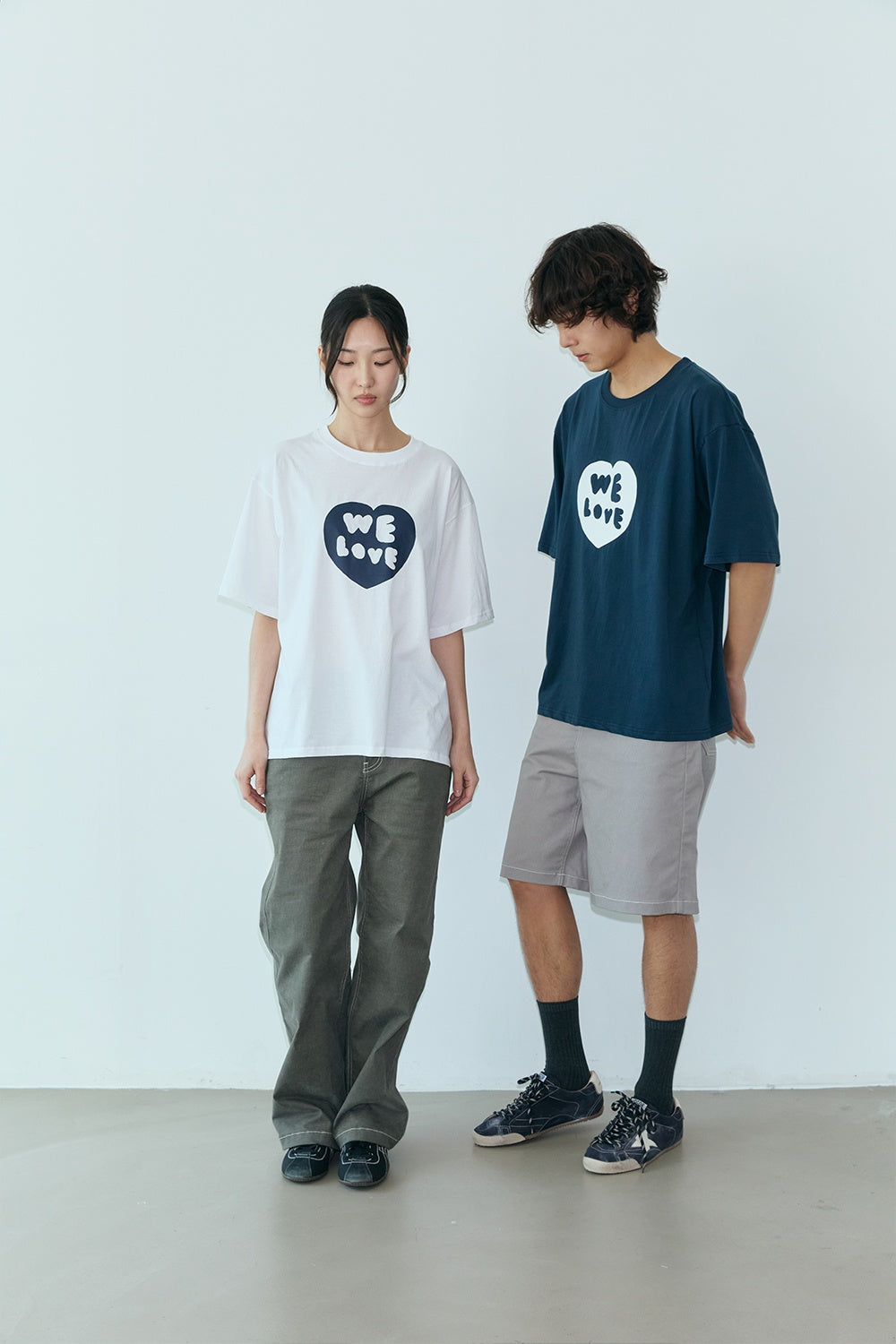 OOOWL 30S T SHIRT FILLED HEART NAVY