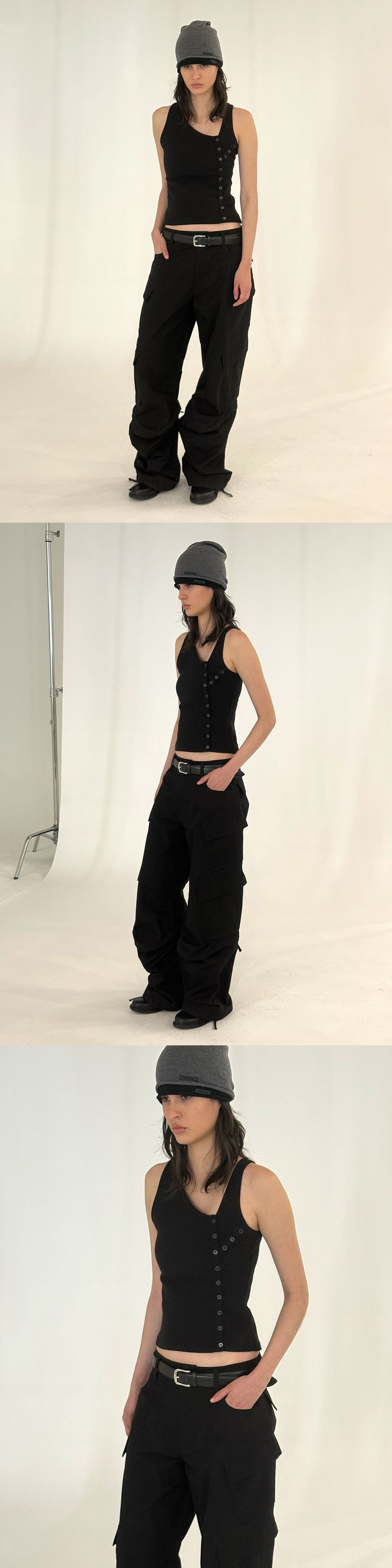 LOADINGROOM ASYMMETRICAL TANK TOP [BLACK]