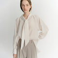 EAAH TIE SHIRRING BLOUSE (IVORY)