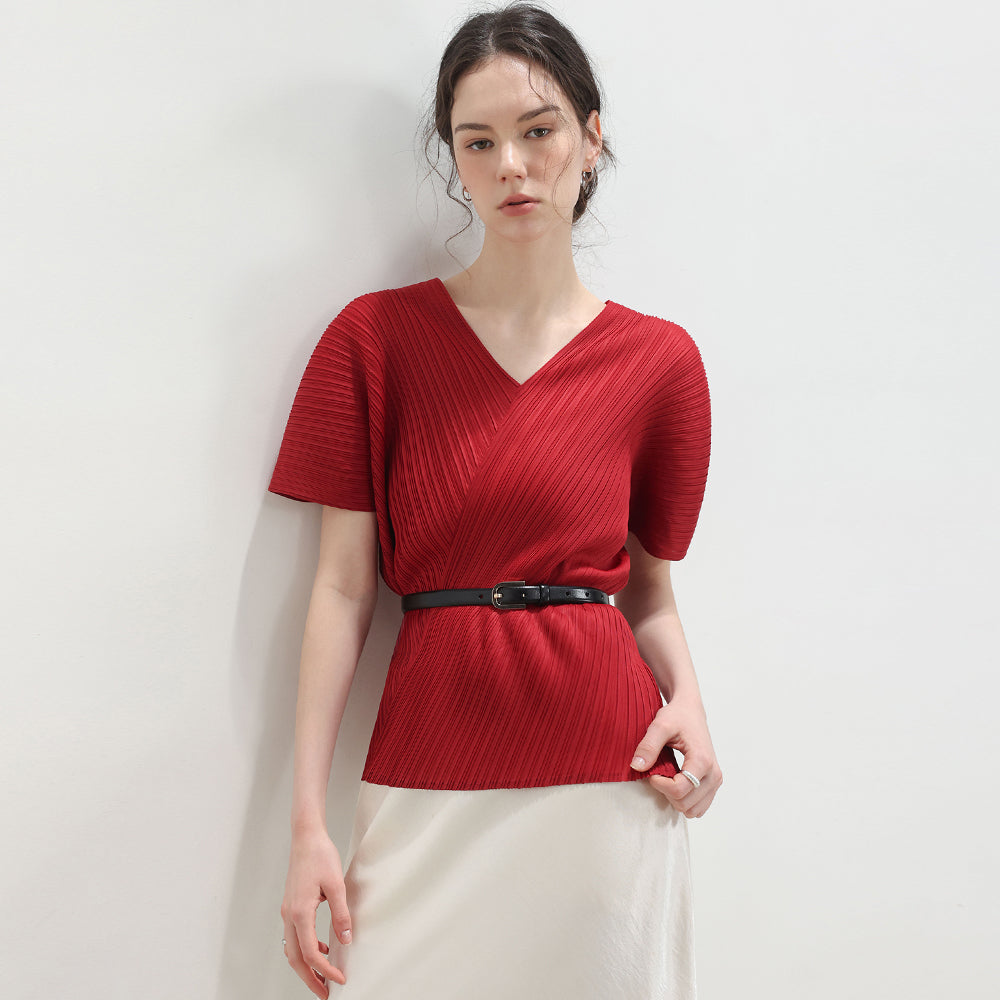 PLEATSMOOD Joy pleated V-neck top_red