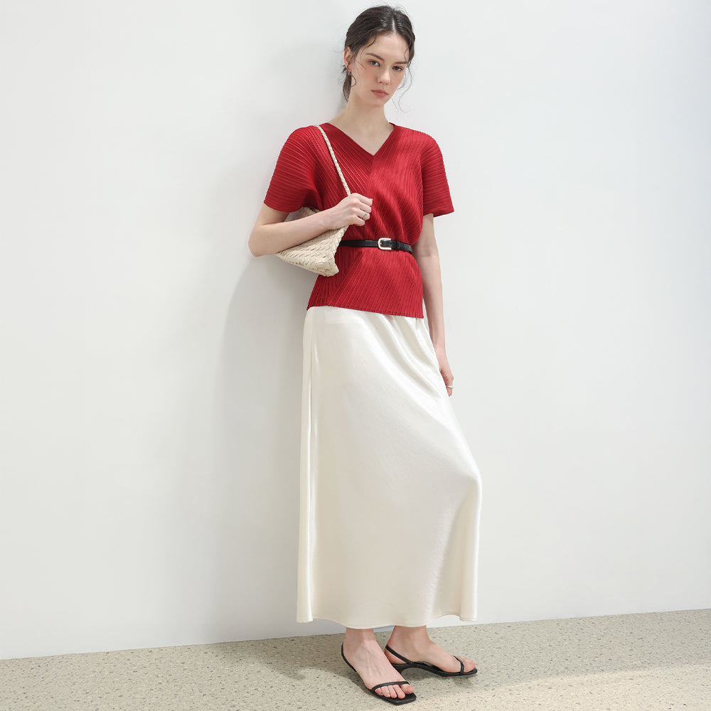 PLEATSMOOD Joy pleated V-neck top_red