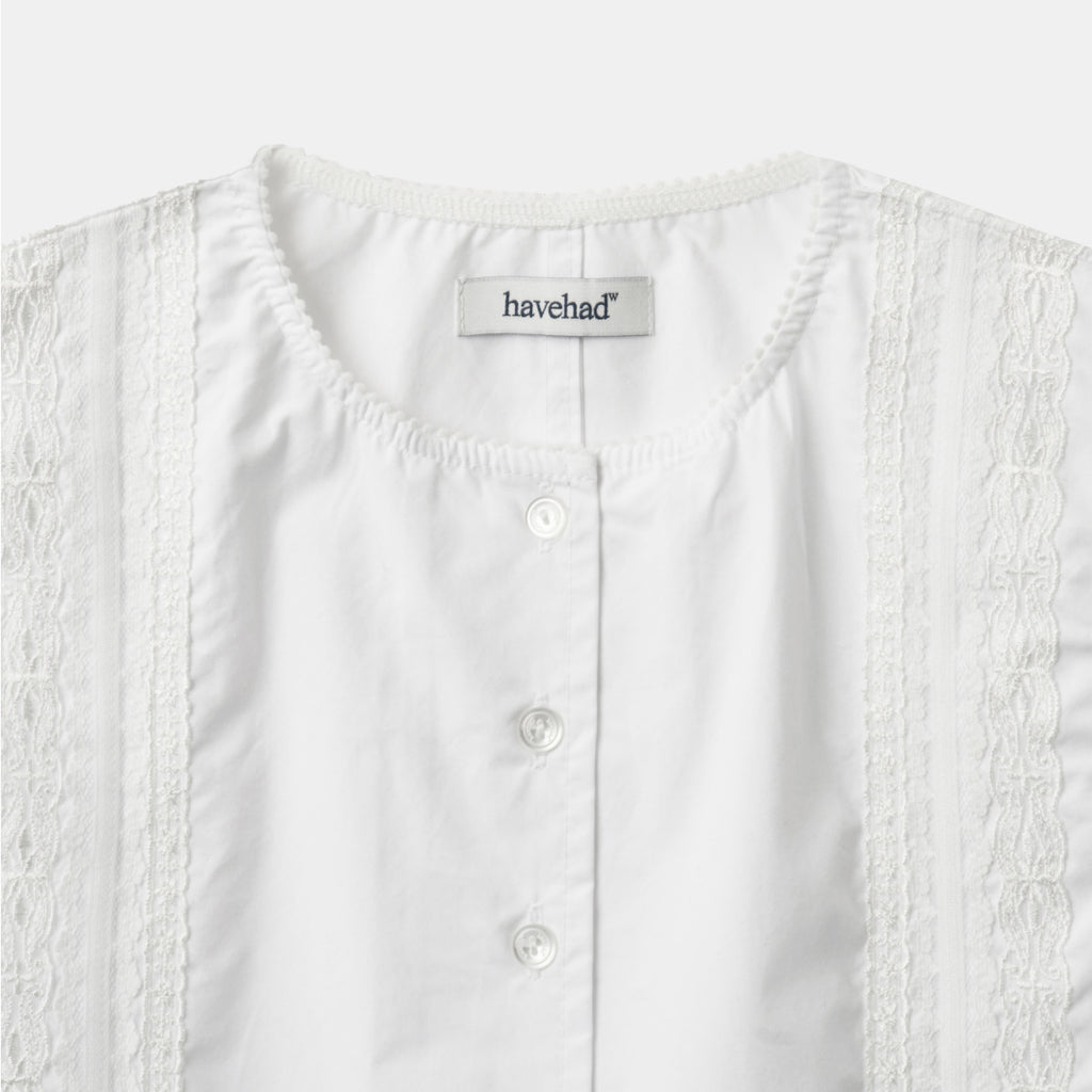 HAVE HAD WOMEN Lace Applique Sleeveless Blouse (White)