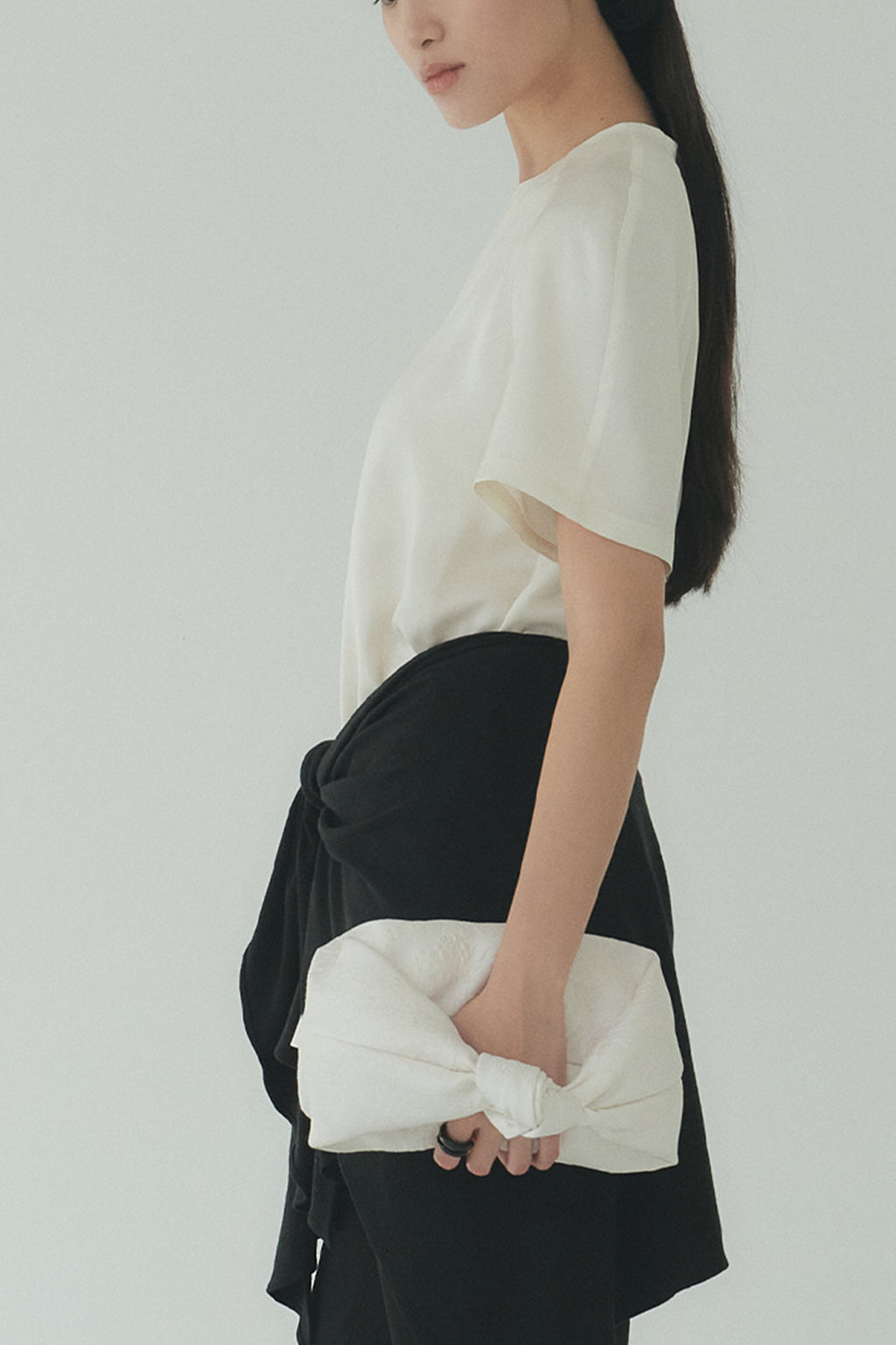 Moon Lee Silky Short-sleeve Blouse_Ivory