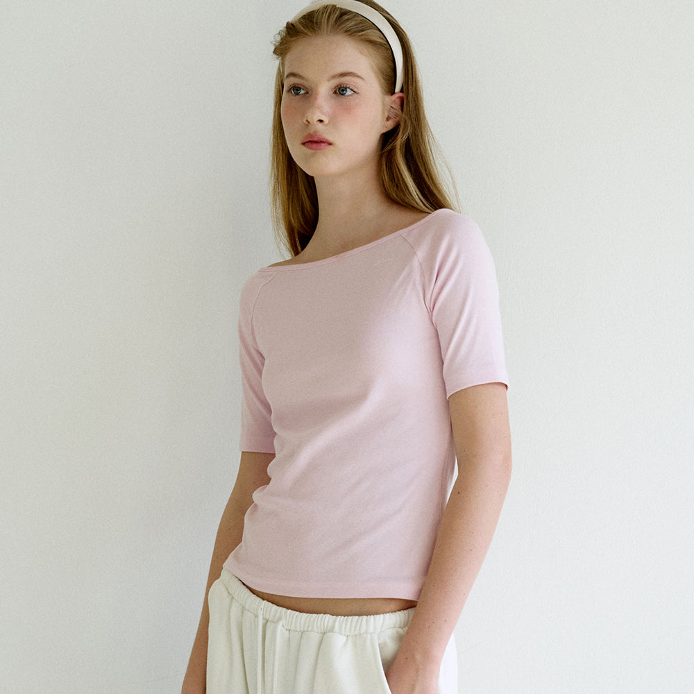 LETTER FROM MOON Letters semi-off shoulder 3/4 t-shirt (pink)