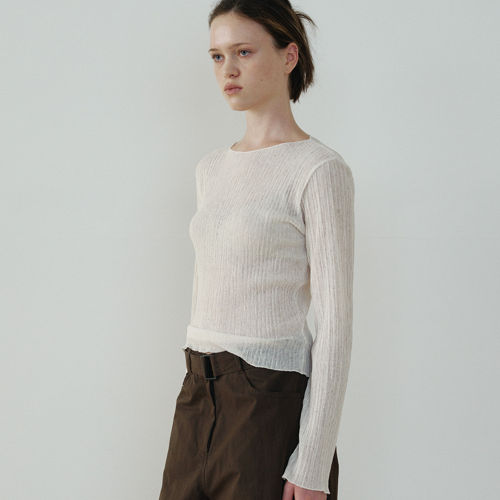 ARTTO Wave Pleats Top_Cream