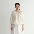 YE Piona Volume Shirring Blouse - Ecru