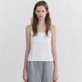 ANDNEEDS Popo three button sleeveless (white)
