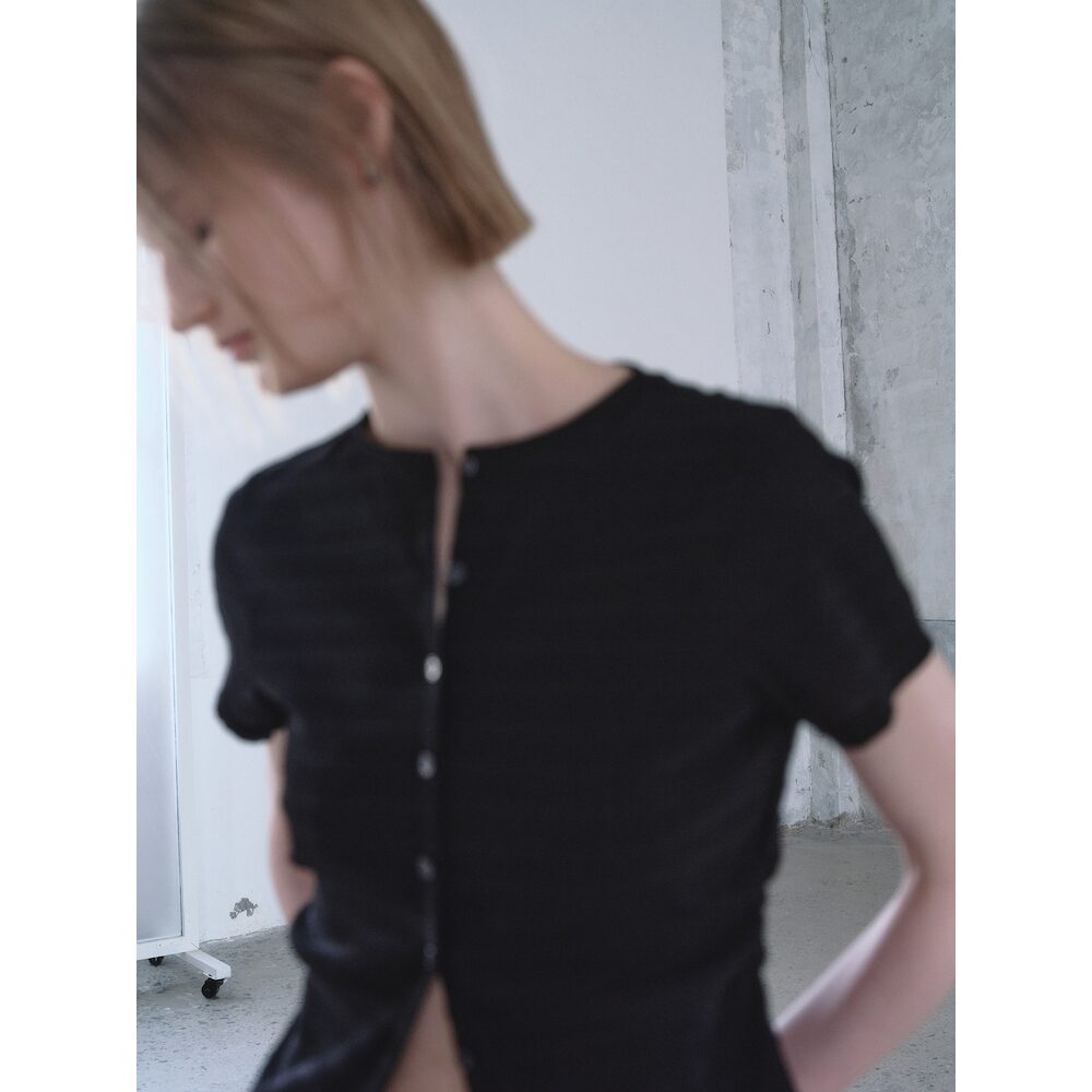kuho plus ButtonUp Crease Top Black (KE6340M025)