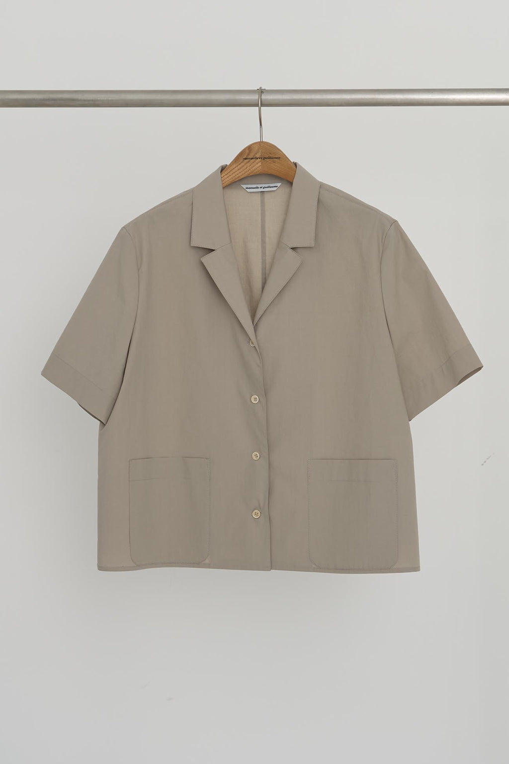 Manuelle Et Guillaume Light cotton tailored shirt deep beige