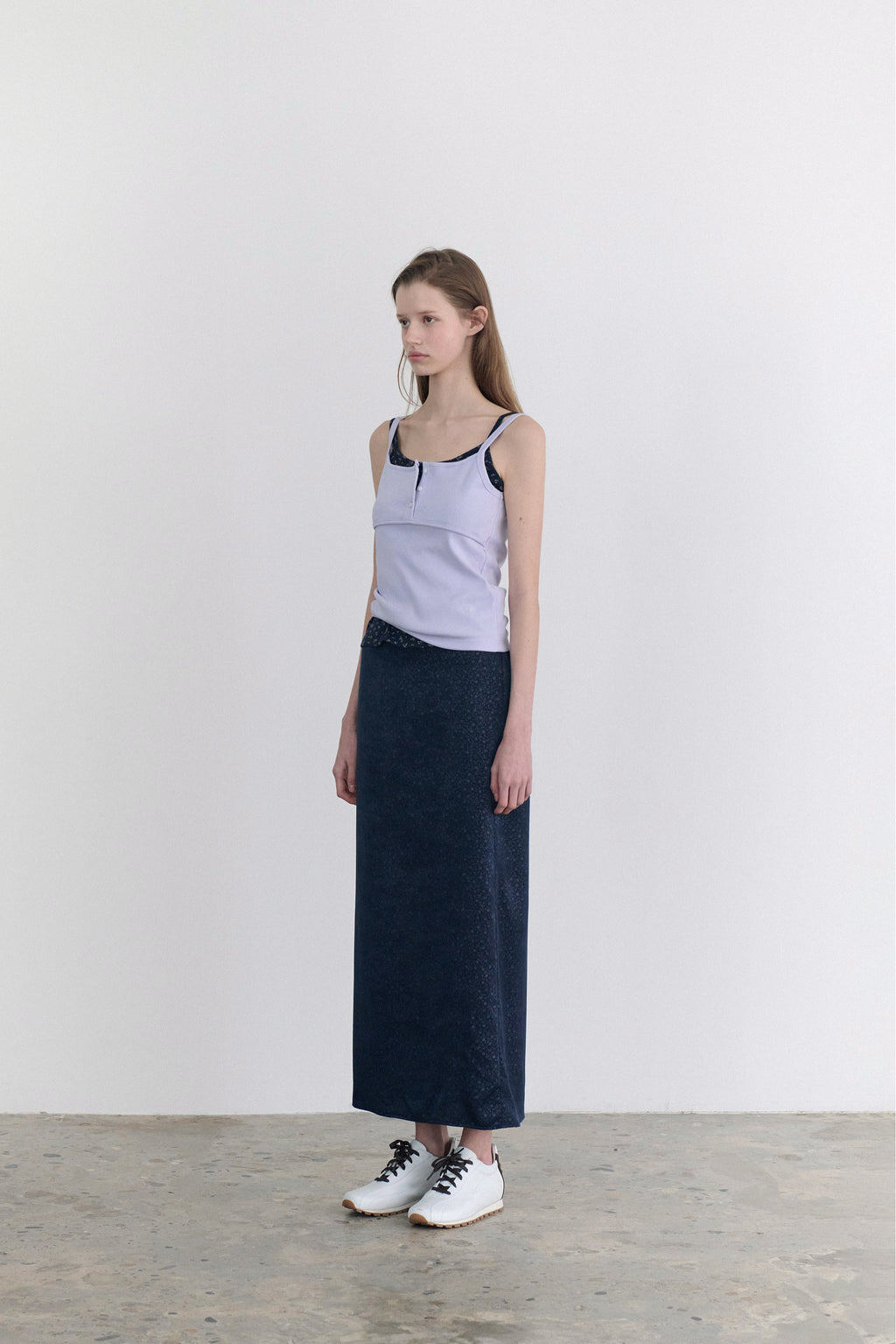 ANDNEEDS Popo three button sleeveless (lavender)