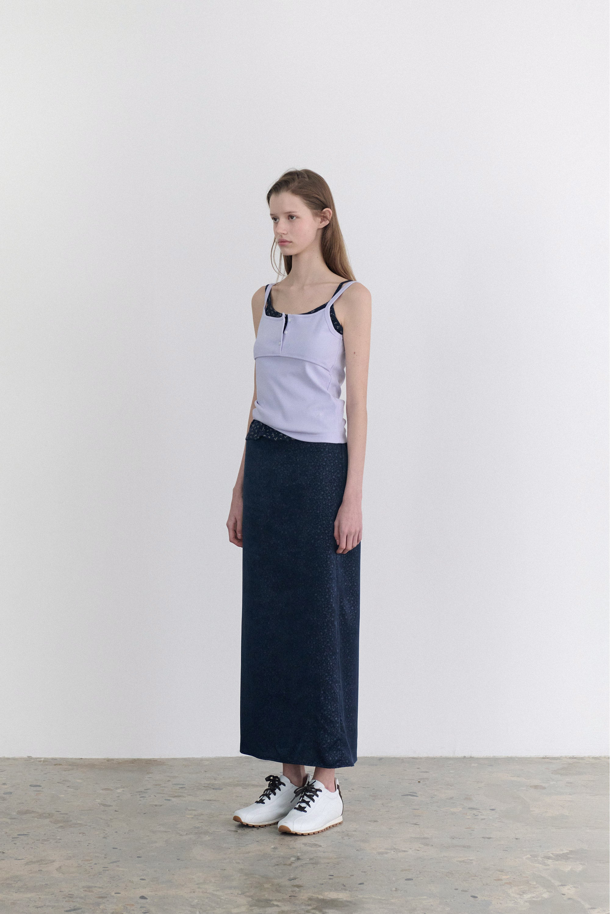 ANDNEEDS Popo three button sleeveless (lavender)