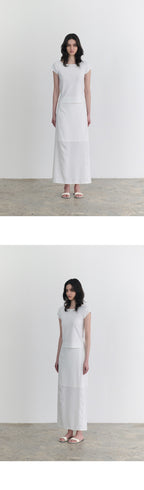 ANDNEEDS Pebble lace scoop tee (white)