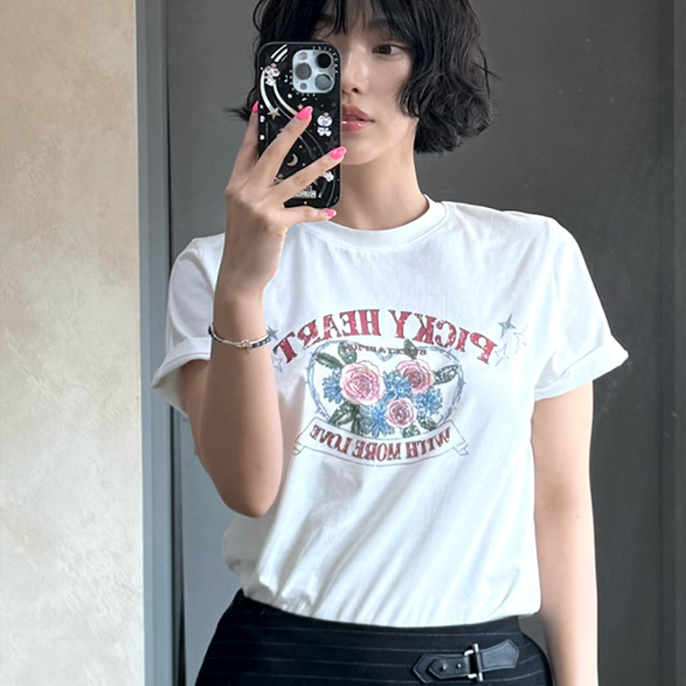AaU [Same-day shipping] Vintage Rose Short Sleeve Tee_White