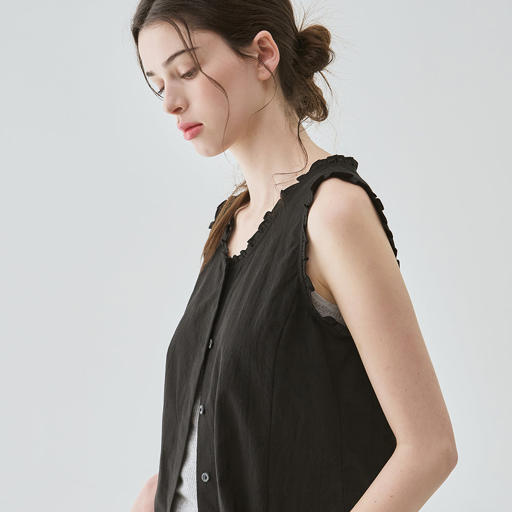 DRAWFIT WOMEN Scoop neck frill sleeveless blouse [BLACK]
