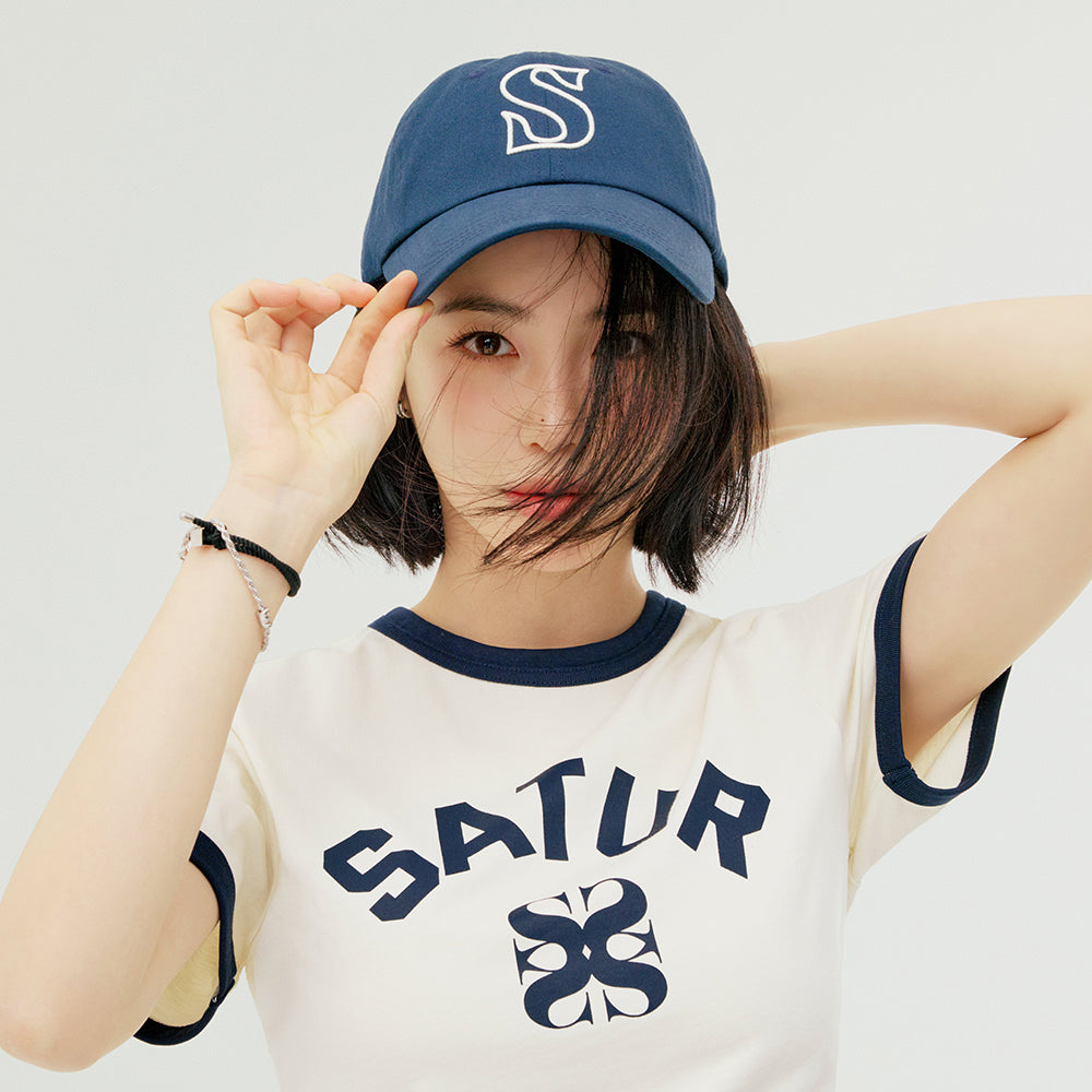 SATUR (W) Arch Logo Ringer Short Sleeve T-Shirt Cream