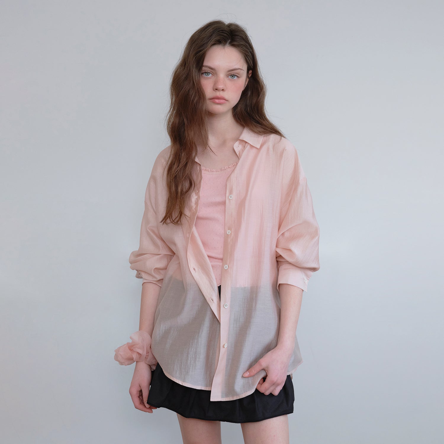 HANE [Scrunch SET] Tencel Glow Sheer Shirt_Shy Pink
