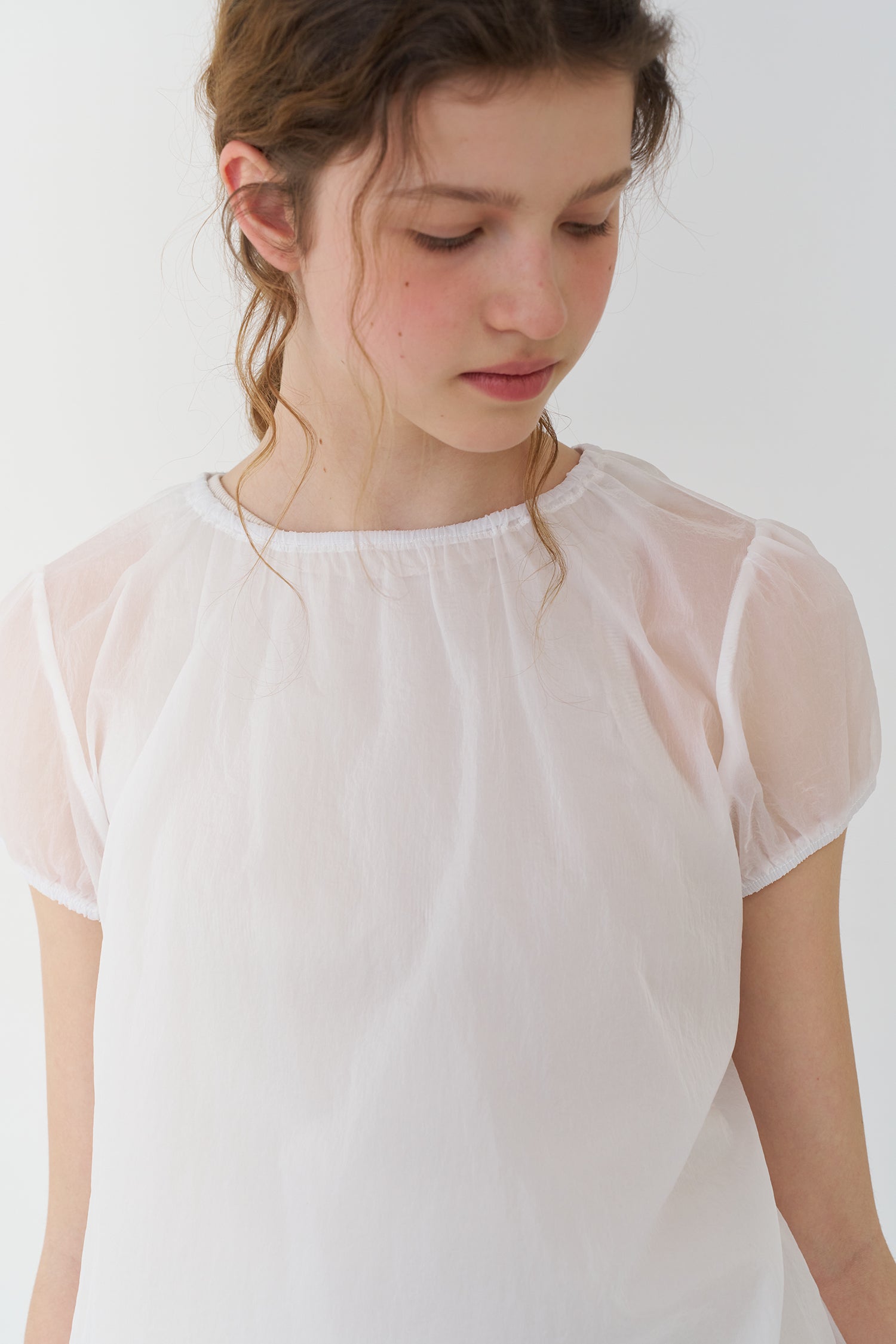 pesto SHEER SHIRRING BLOUSE WHITE